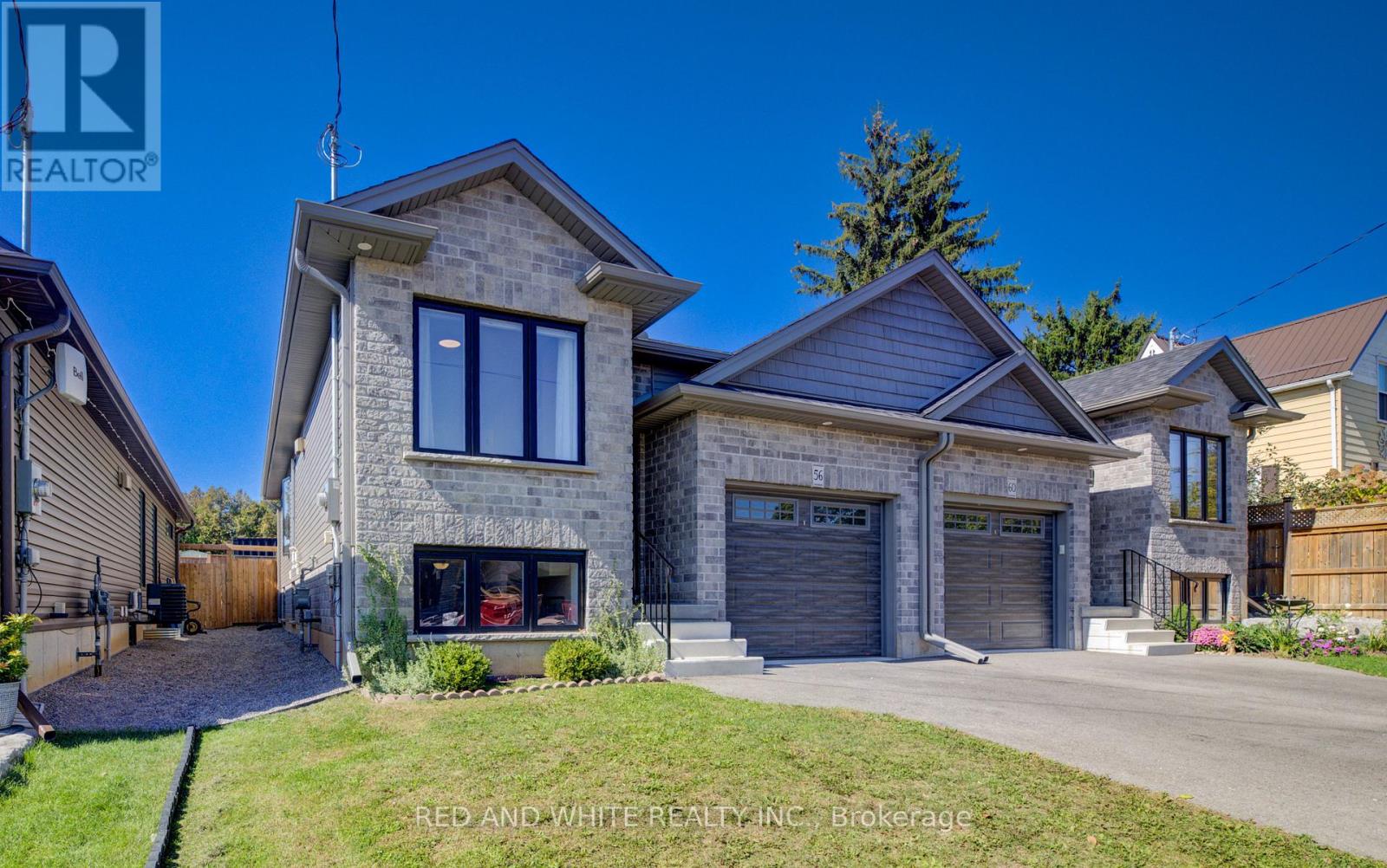 56 Norfolk St, Norfolk Waterford, ON N0E 1Y0