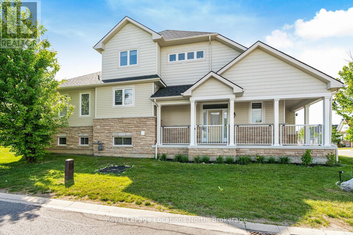 40 Waterview Rd, Wasaga Beach, ON L9Z 0E9