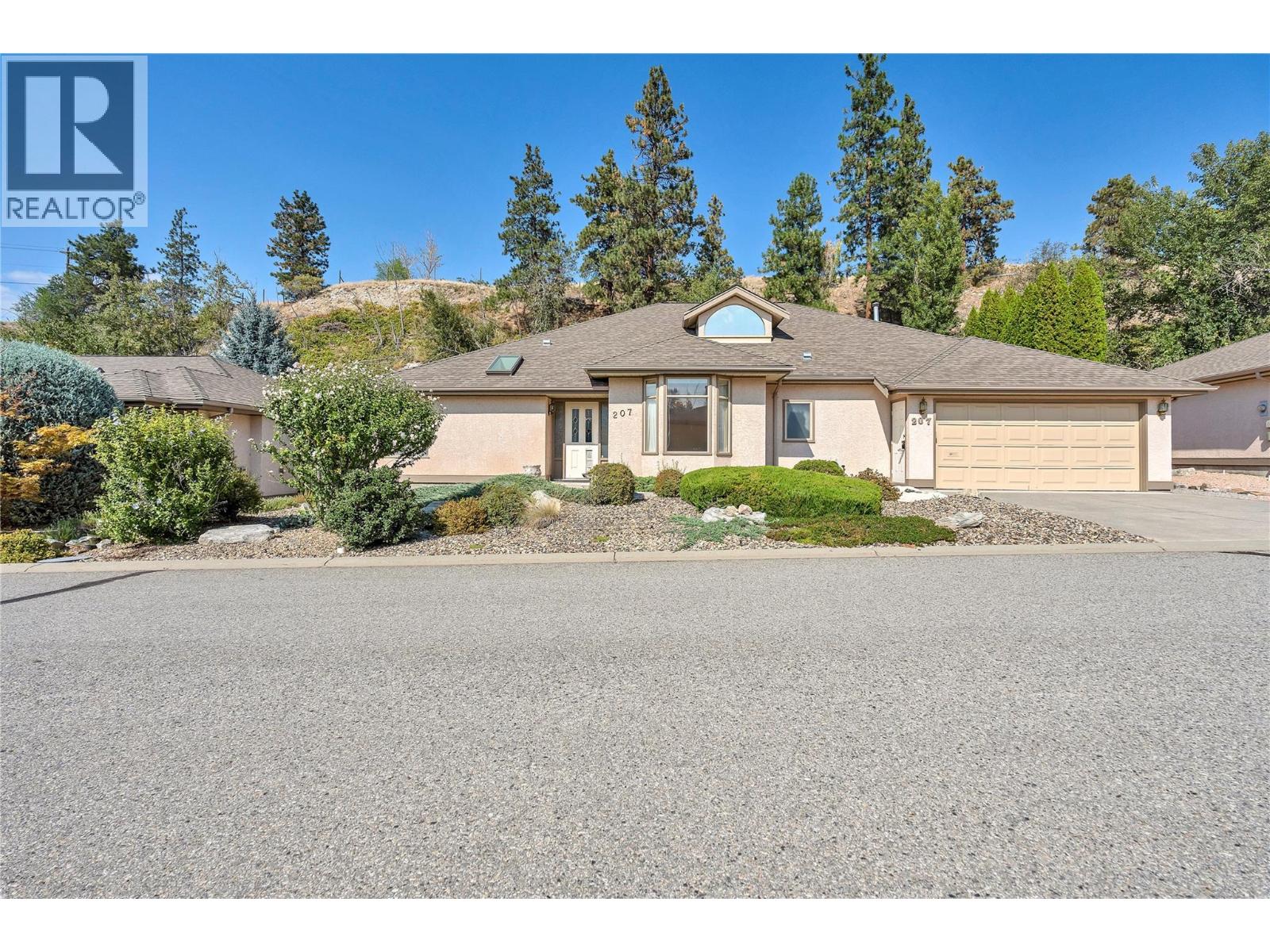 102 Forestbrook Place Unit 207, Penticton, BC V2A 7N4