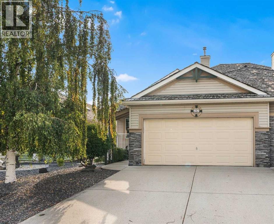 88 Chaparral Villas SE, Calgary, AB T2X 3N4