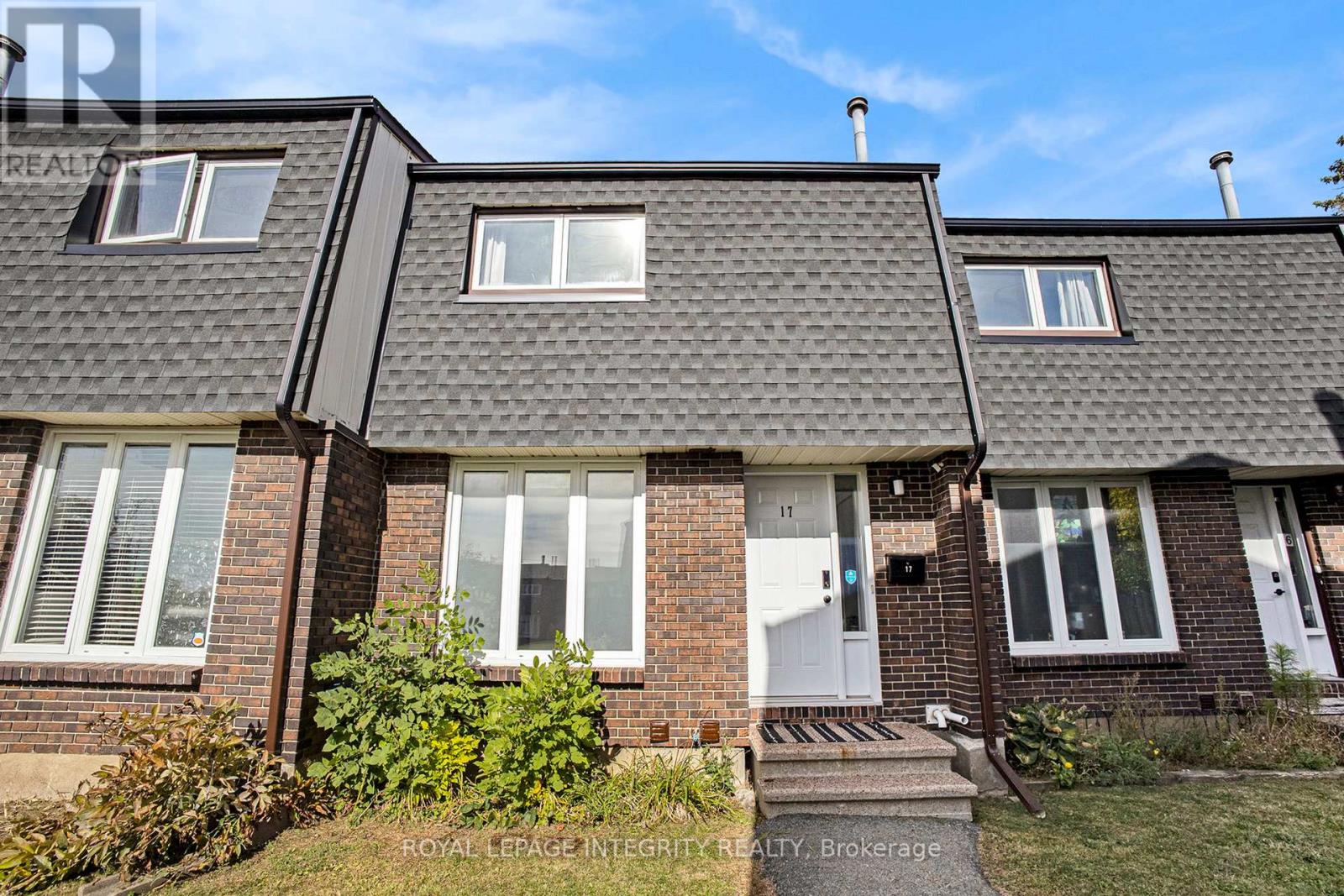 17 3333 Mccarthy Rd, Ottawa, ON K1V 9X5