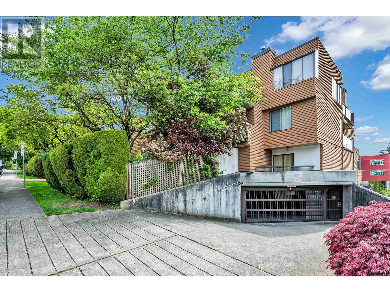 812 Milton Street Unit 108, New Westminster, BC V3M 1N2