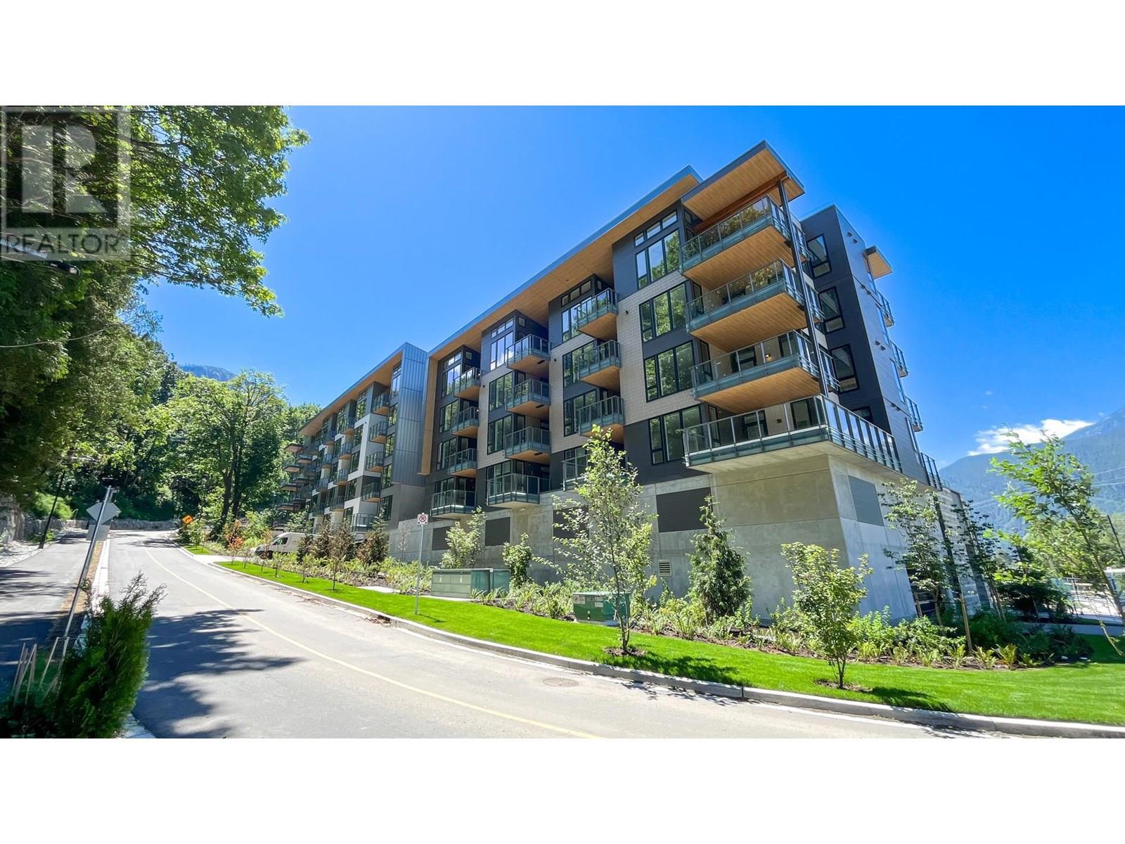 1506 Scott Crescent Unit 314, Squamish, BC V8B 1G4