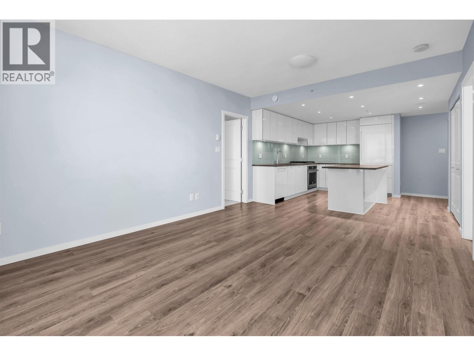 6638 Dunblane Avenue Unit 2708, Burnaby, BC V5H 0G8
