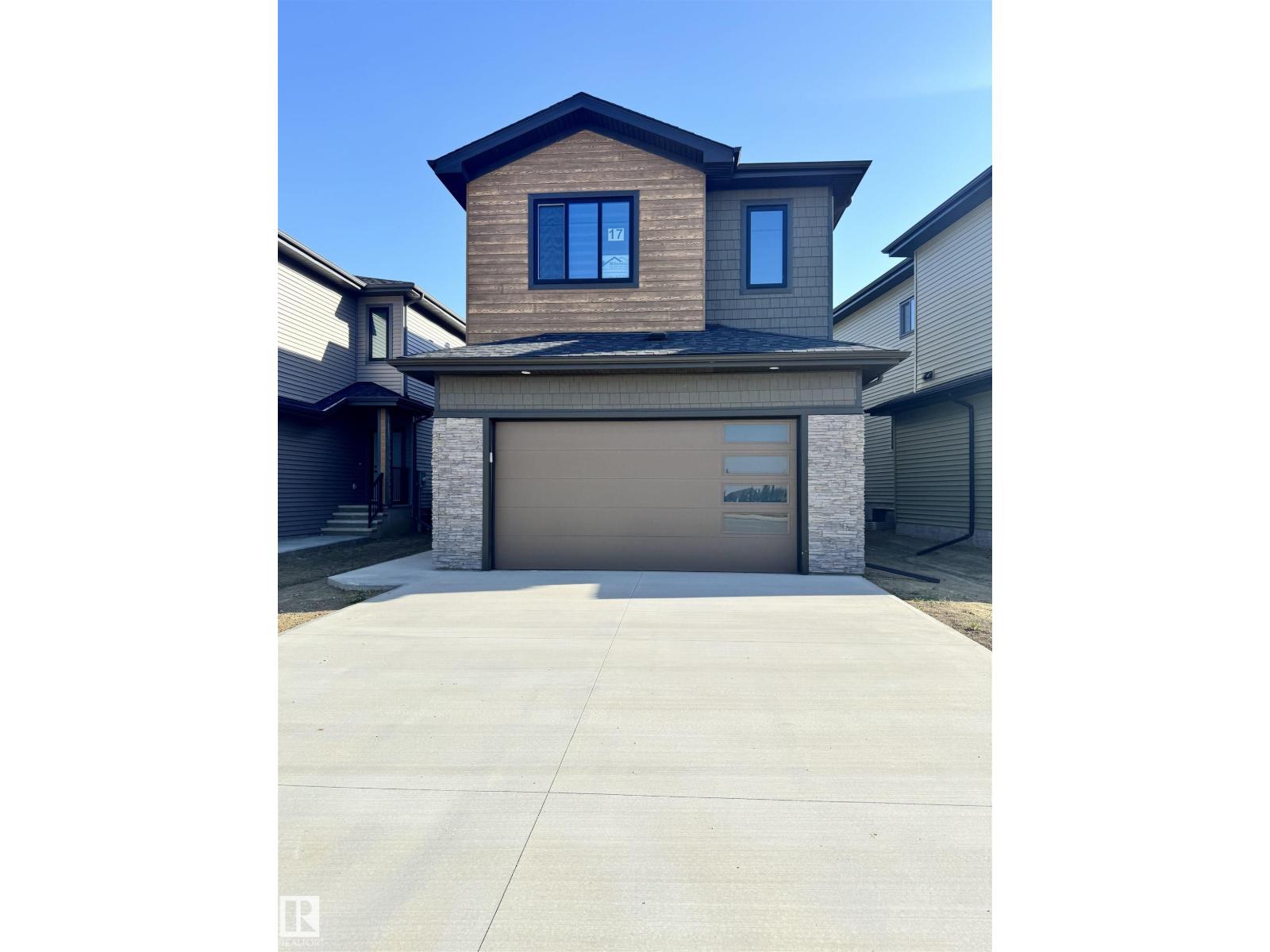 17 Tenuto Link, Spruce Grove, AB T7X 0Z3