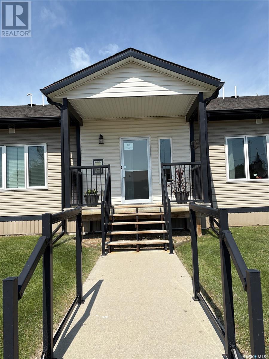 120 Wells Avenue Unit 103, Langenburg, SK S0A 2A0