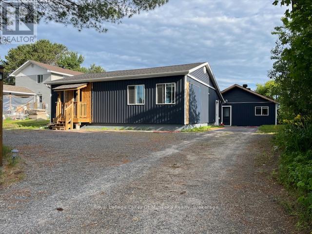 36 Ottawa Ave, South River, ON P0A 1X0