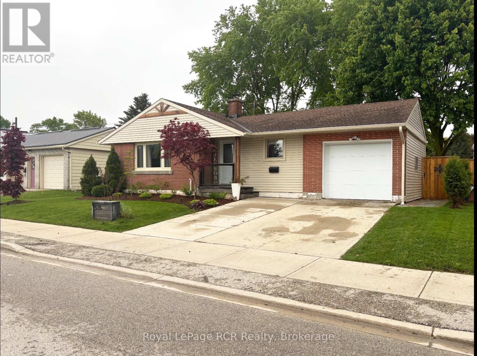 535 13th Street, Hanover, ON N4N 1Y5