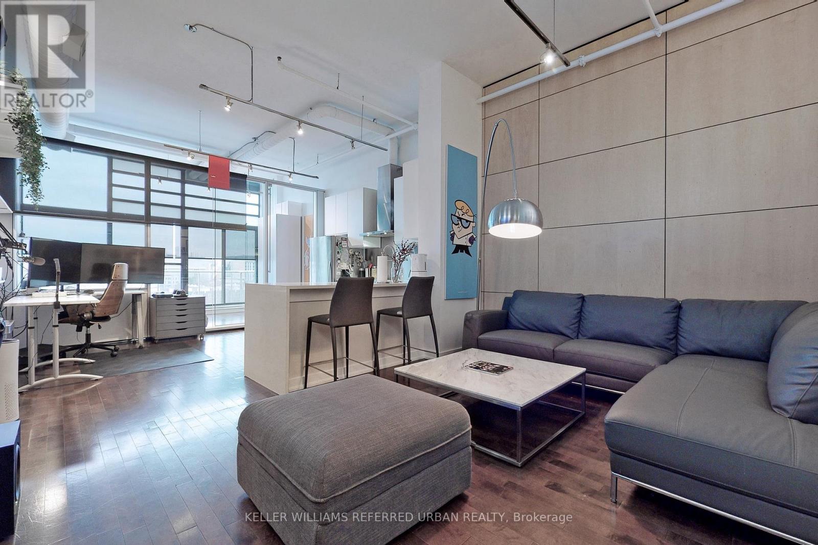 605 43 Hanna Ave, Toronto, ON M6K 1X1