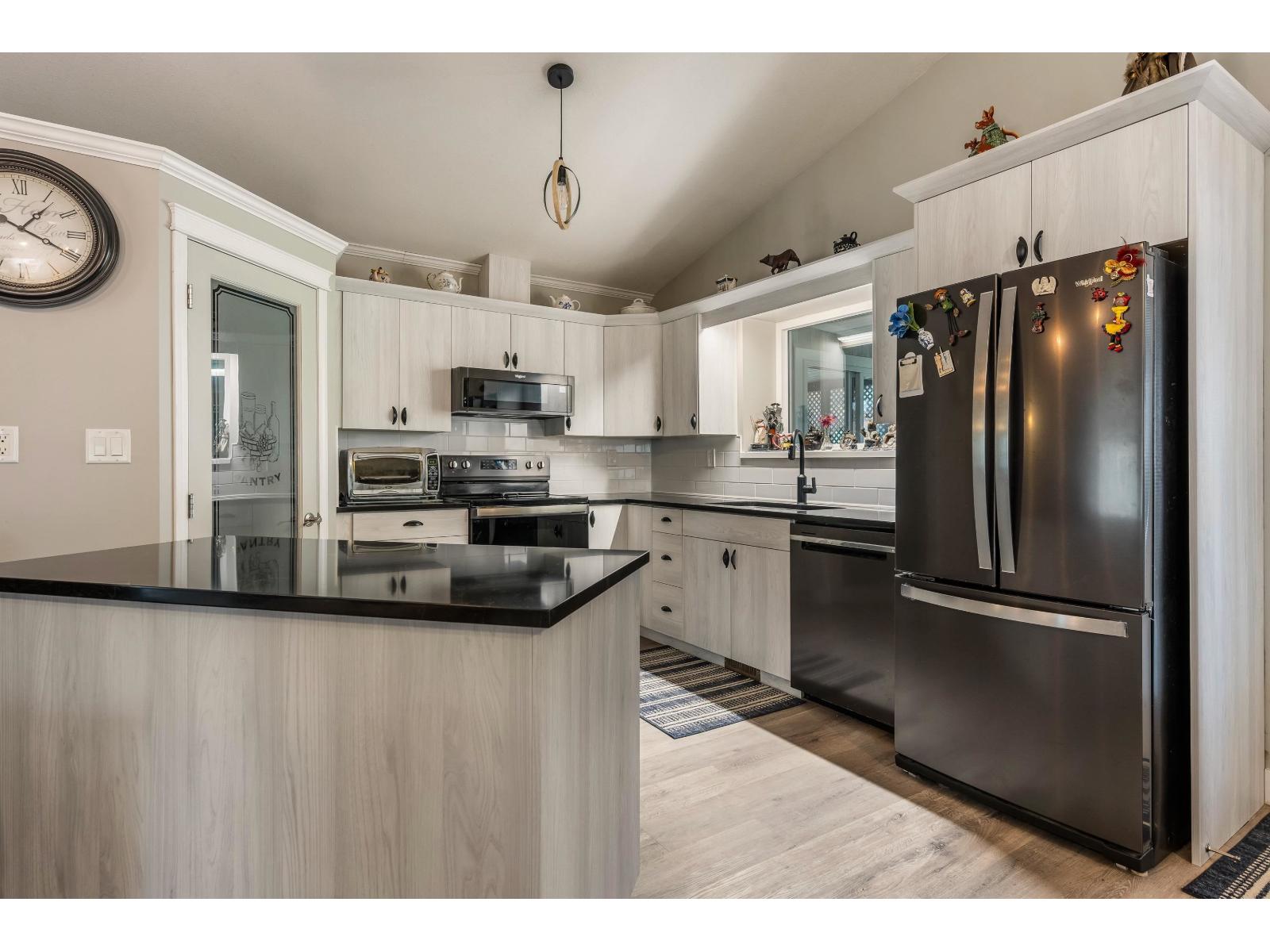 46481 Ranchero Drivesardis East Vedder, Chilliwack, BC V4Z 1K3