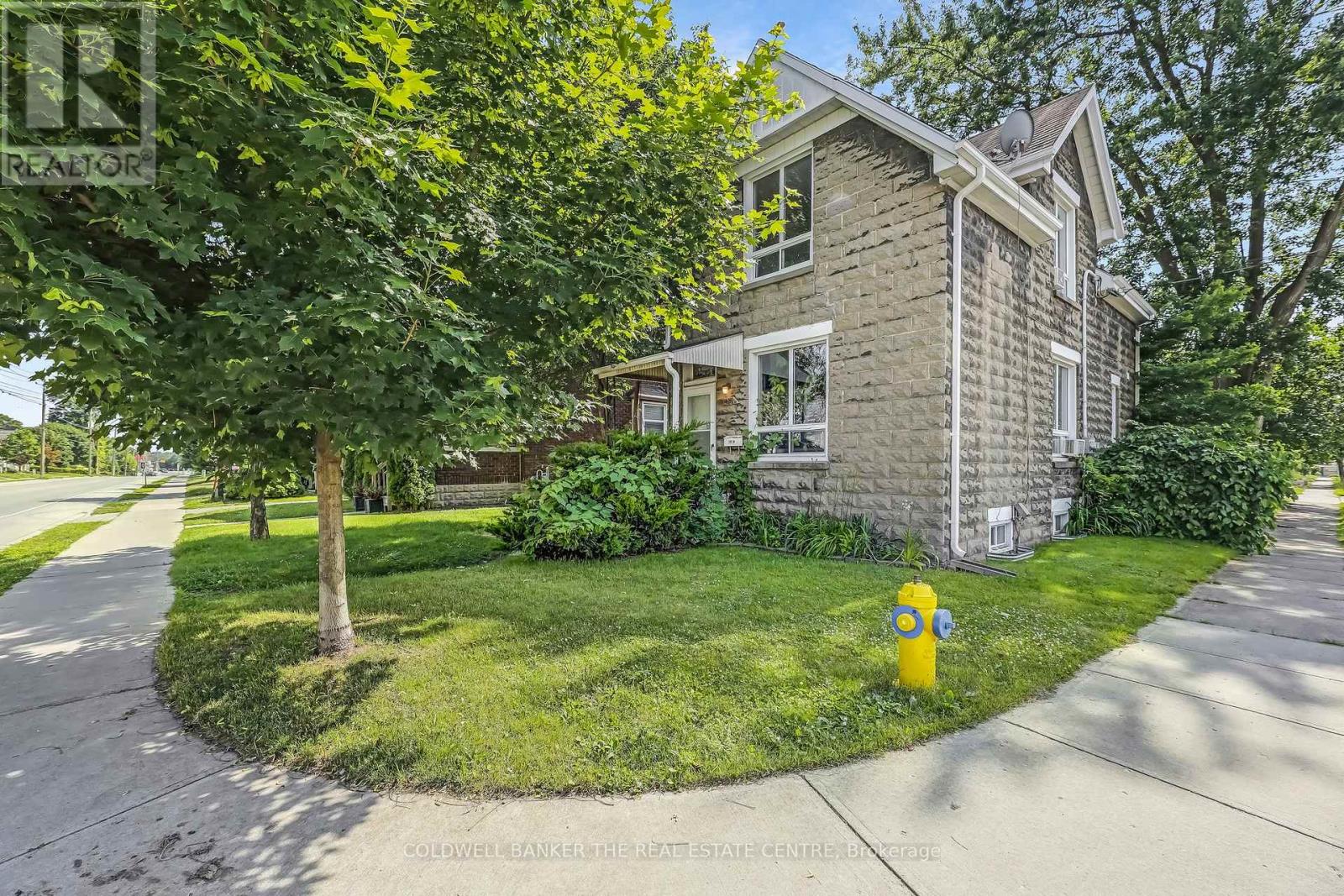 281 Egerton St, London, ON N5Z 2H1