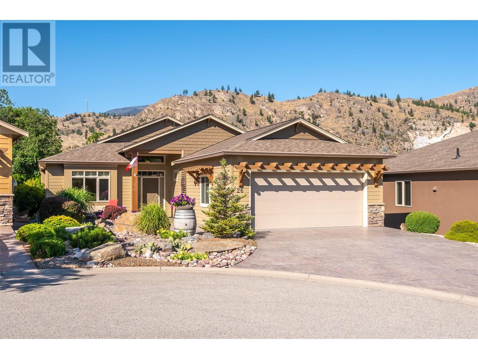 6833 Meadows Drive Unit 26, Oliver, BC V0H 1T4