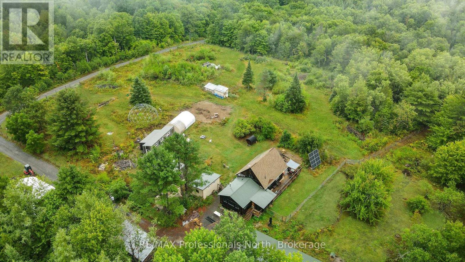 1597 Queens Line Rd, Minden Hills, ON K0M 2K0