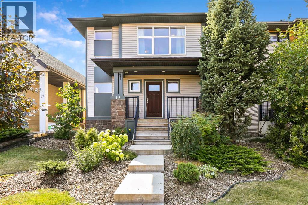 13 Walden Gdns SE, Calgary, AB T2X 0N5