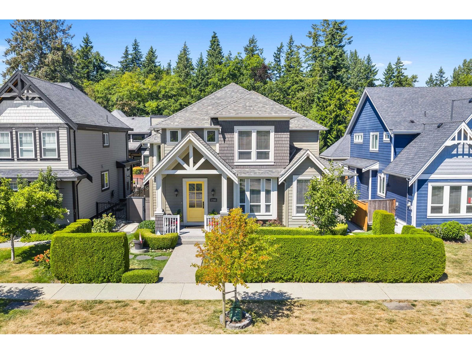 3 Avenue Unit 17365 #a, Surrey, BC V3Z 2N7