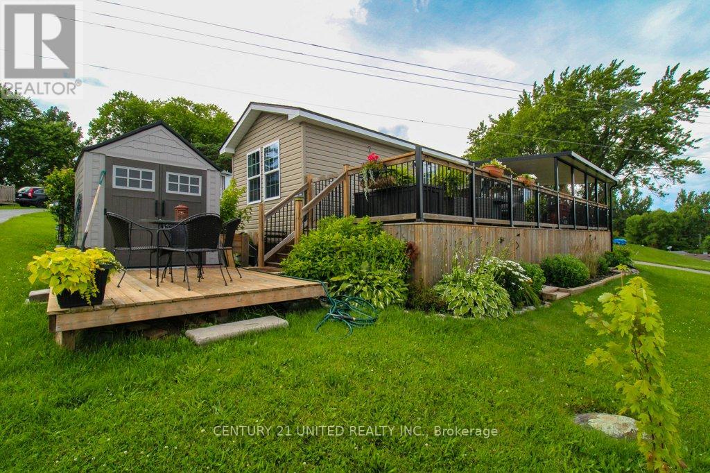 5 Marina Cres Unit 920 Skyline Rd, Selwyn, ON K0L 1T0