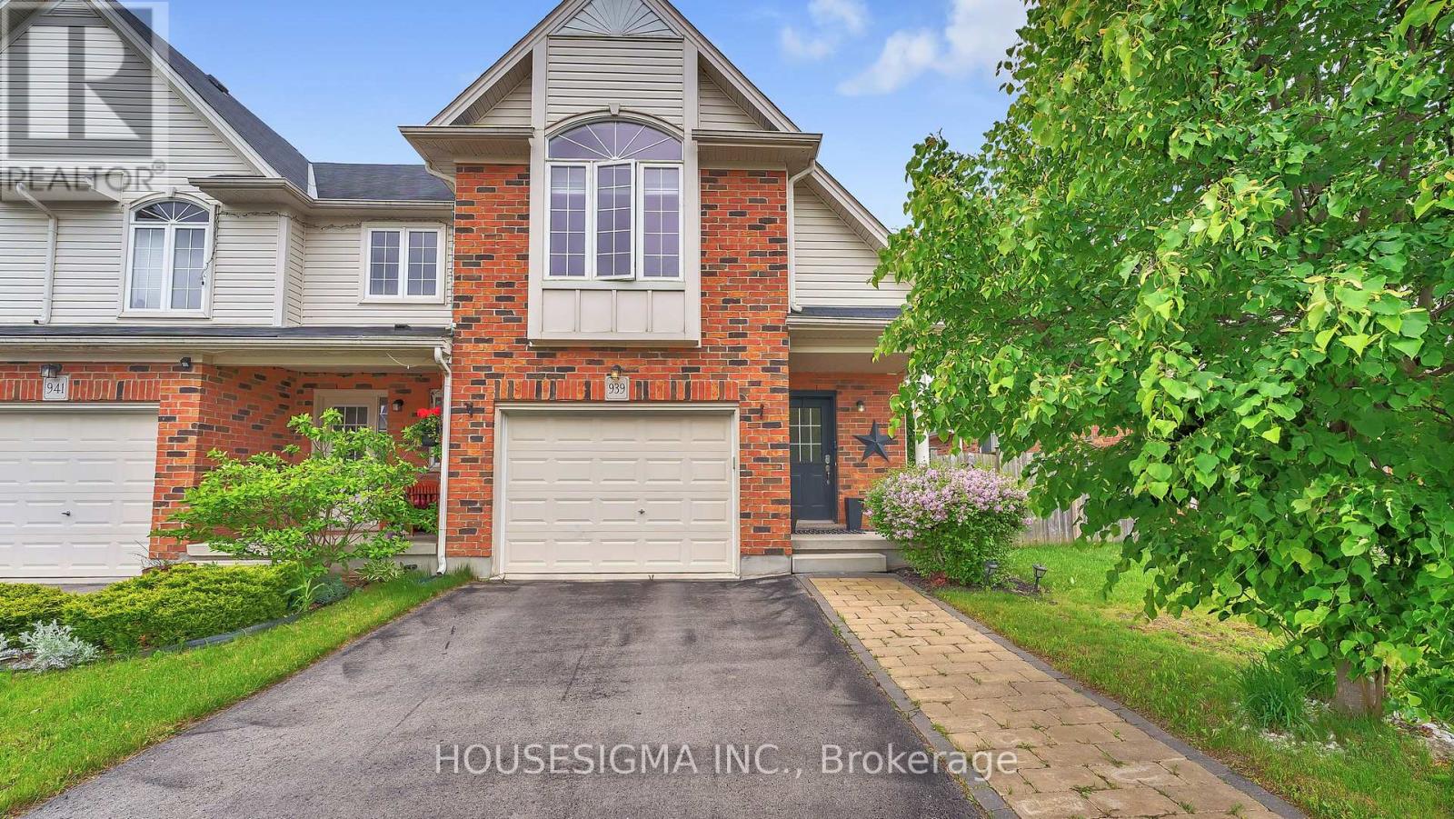 939 Silverfox Cres, London, ON N6G 5B6