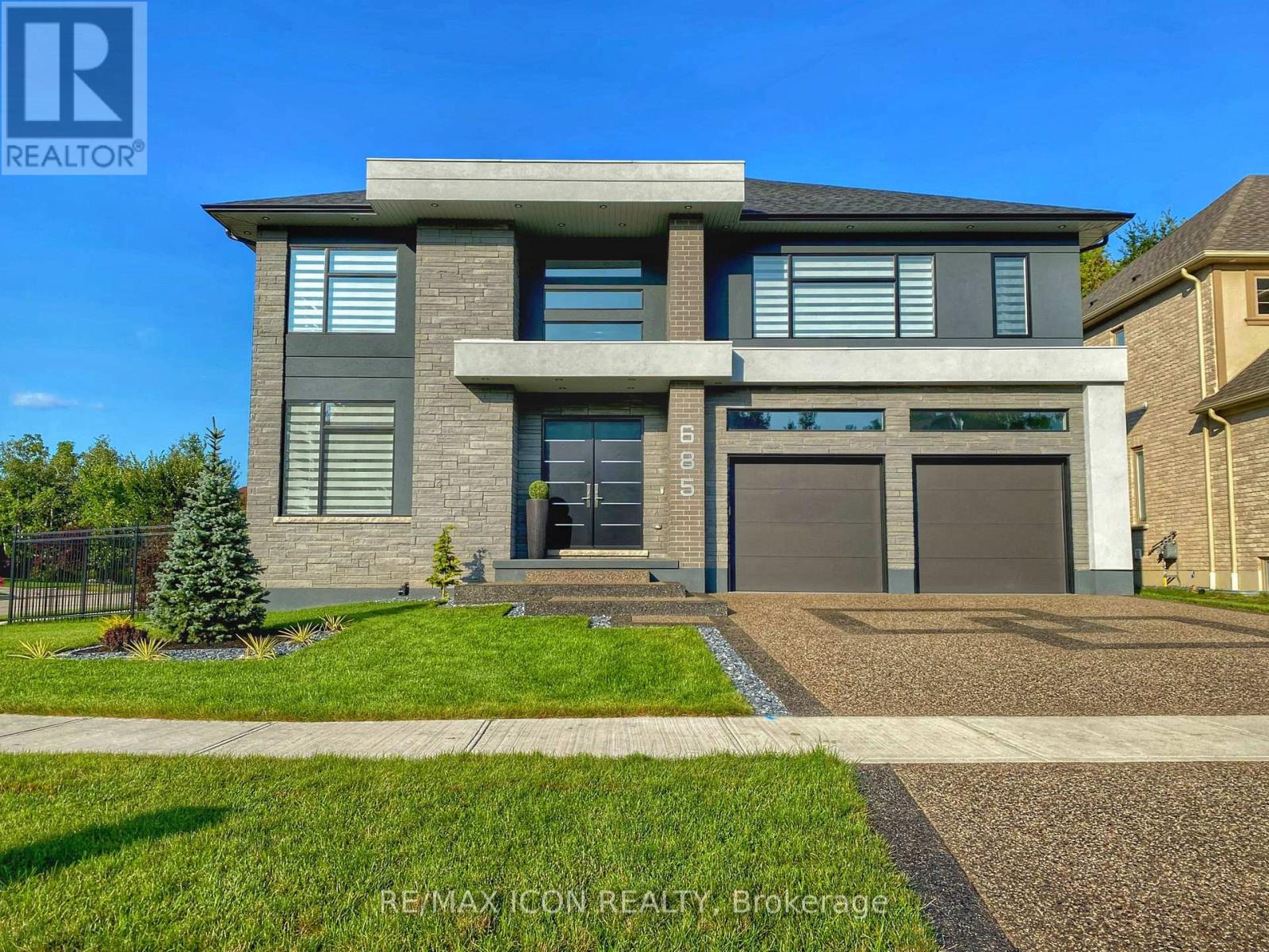 685 Meadowsweet Ave, Waterloo, ON N2V 0A6