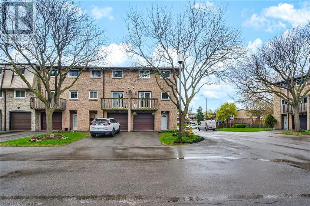 985 Limeridge Road E Unit 33, Hamilton, ON L8W 1X9