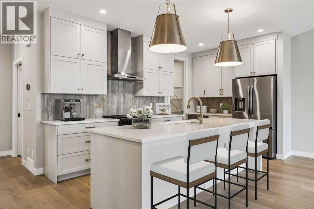 644 Shawnee Ter SW, Calgary, AB T2Y 0X5