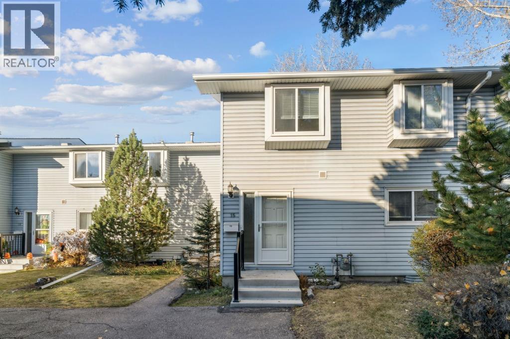 4810 40 Avenue Sw Unit 15, Calgary, AB T3E 1E5