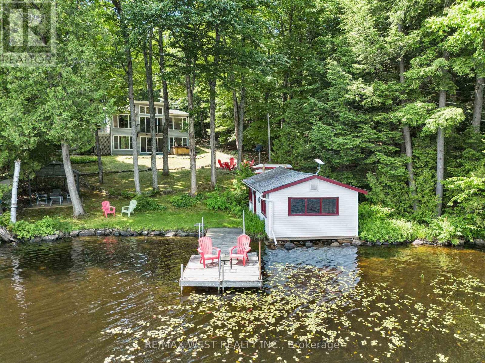 1091 Mcarthur Point Rd, Lake of Bays, ON P0B 1A0