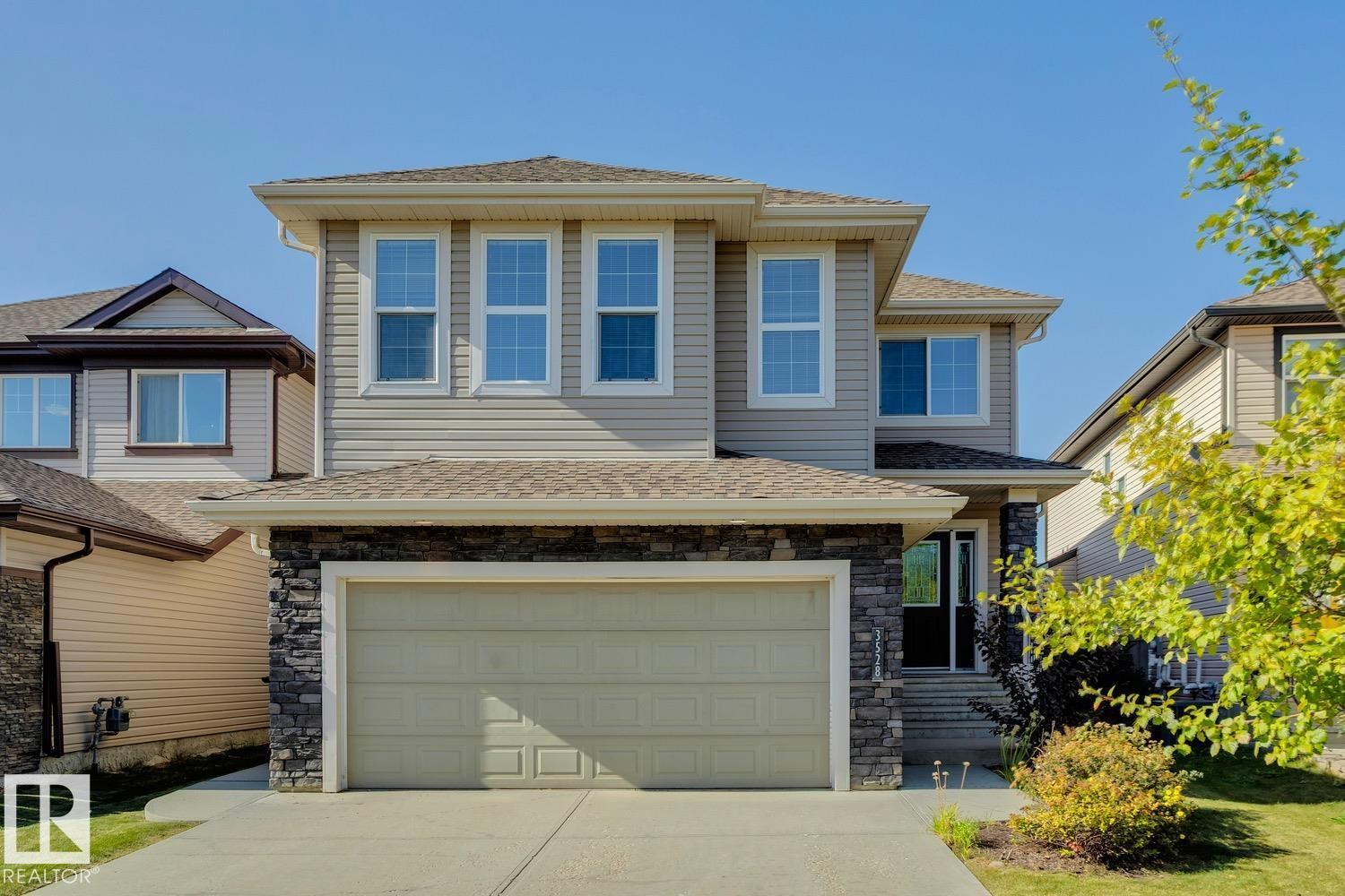 3528 Claxton Cr SW, Edmonton, AB T6W 0Z6