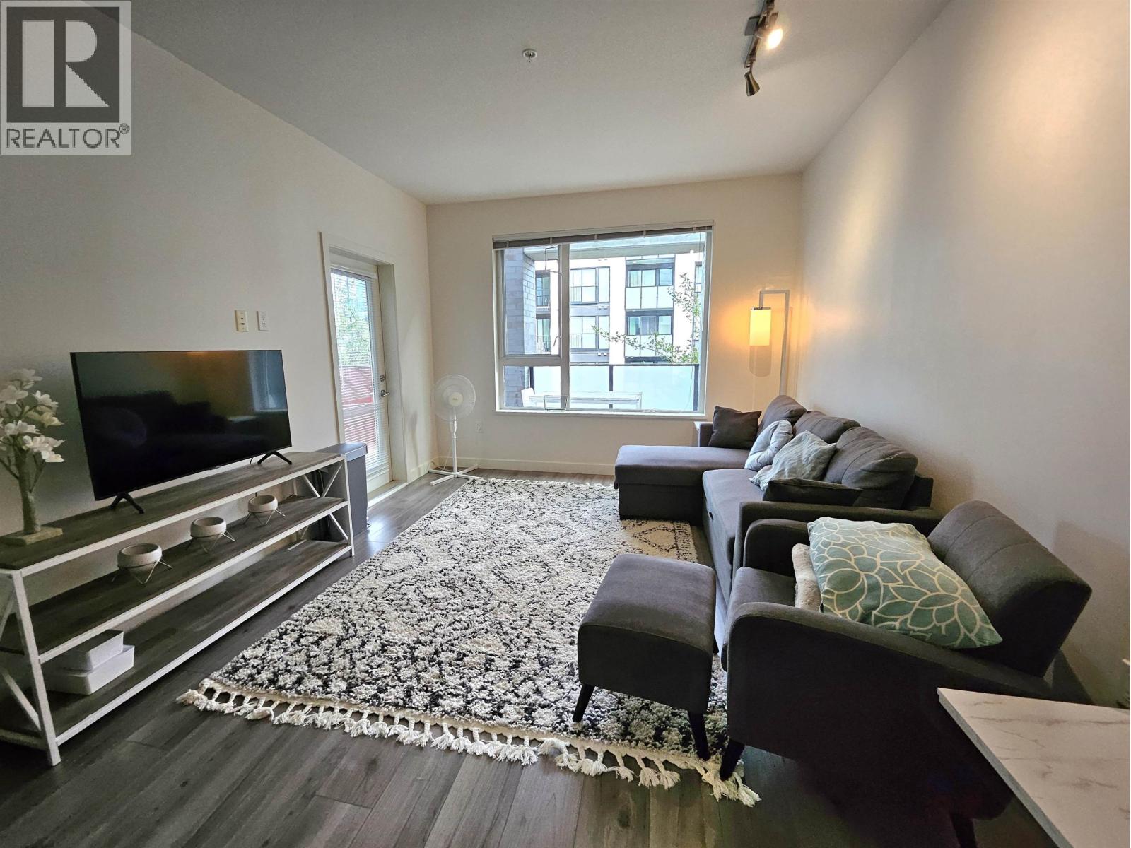 9250 University High Street Unit 209, Burnaby, BC V5A 0B3