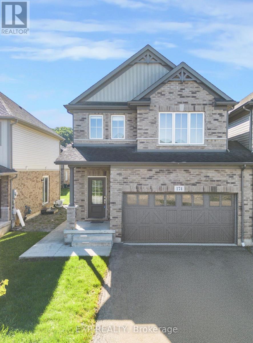 174 Winterberry Blvd, Thorold, ON L2V 0C2
