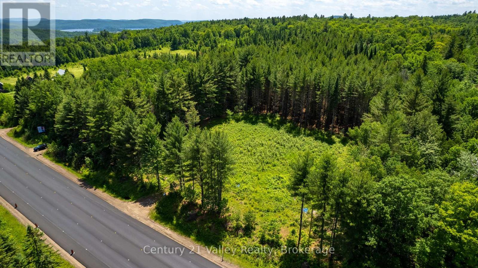 20185 Hwy 60 Hwy, Madawaska Valley, ON K0J 1B0