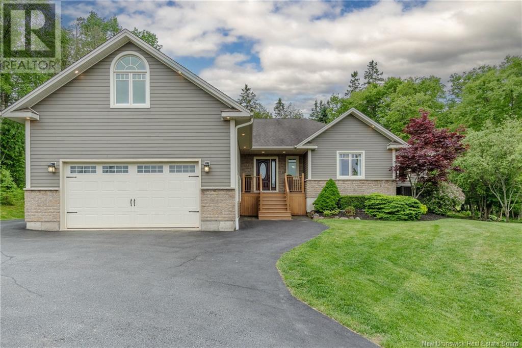 26 Robert Ross Blvd, Hampton, NB E5N 0G2