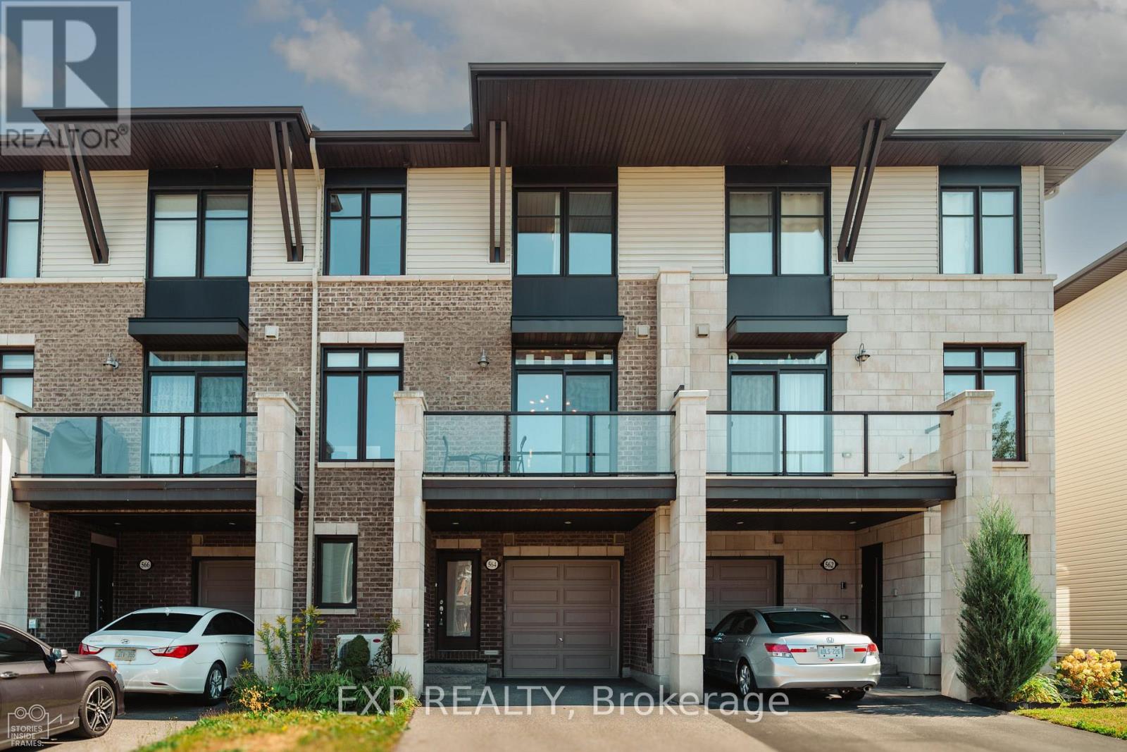 564 Labrador Cres, Ottawa, ON K1T 0R5