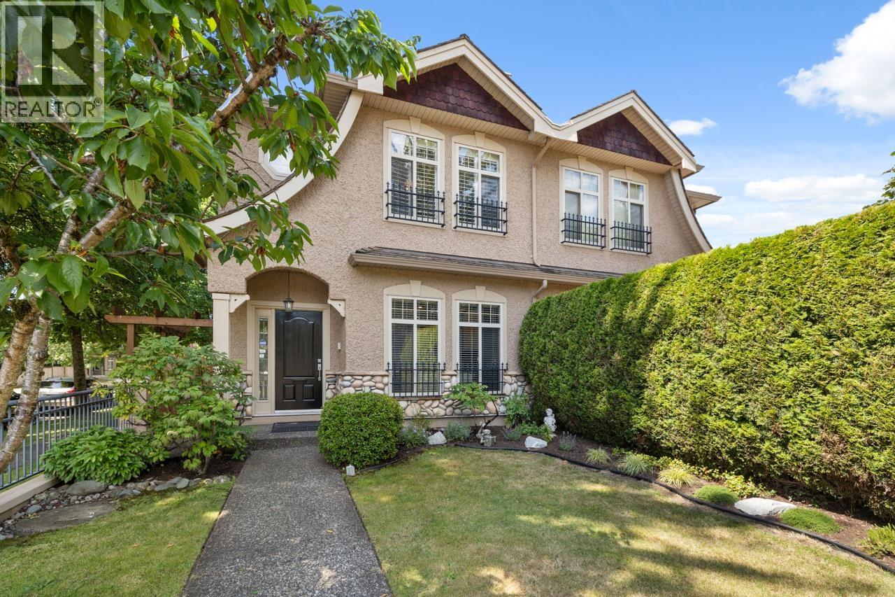 8291 Laurel St, Vancouver, BC V6P 3V2