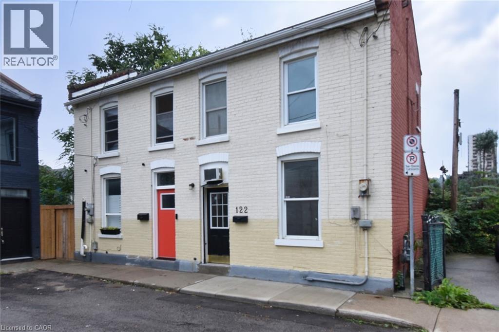 122 Evans St, Hamilton, ON L8L 1W7