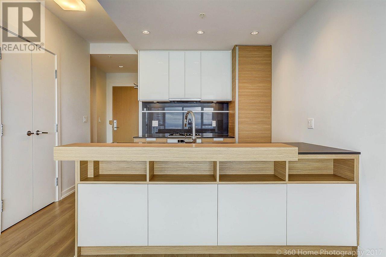 4688 Kingsway Unit 3302, Burnaby, BC V5H 0E9