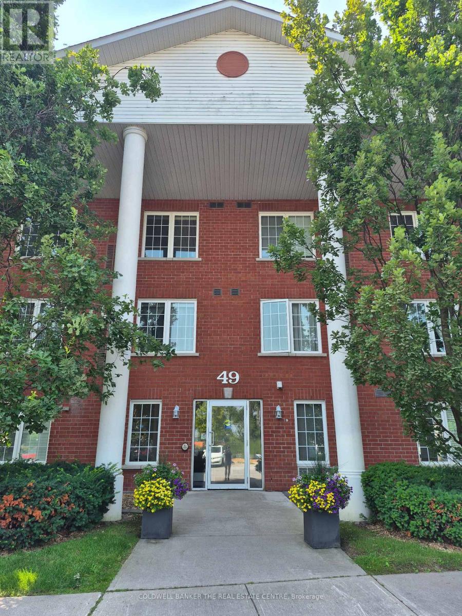 212 49 Jacobs Ter, Barrie, ON L4N 0W4