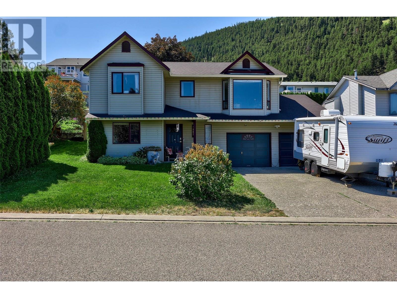 2869 Squamish Ct, Kamloops, BC V2E 2K9