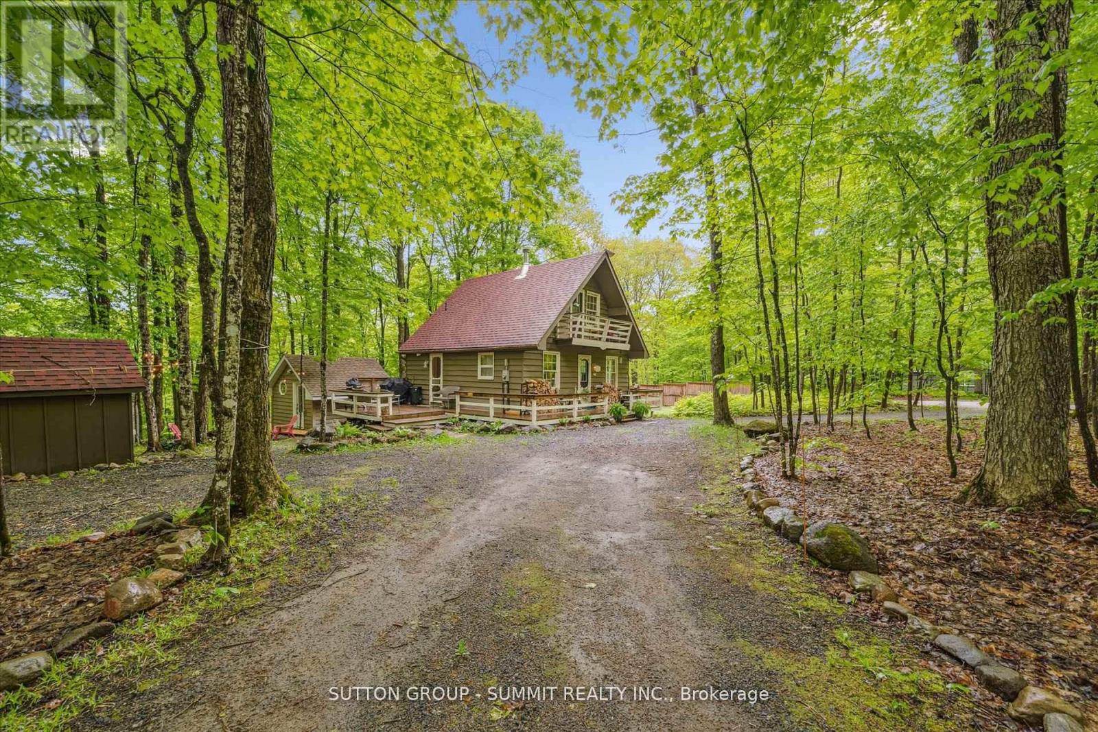 17 Sugarbush Ln, Huntsville, ON P1H 2J3