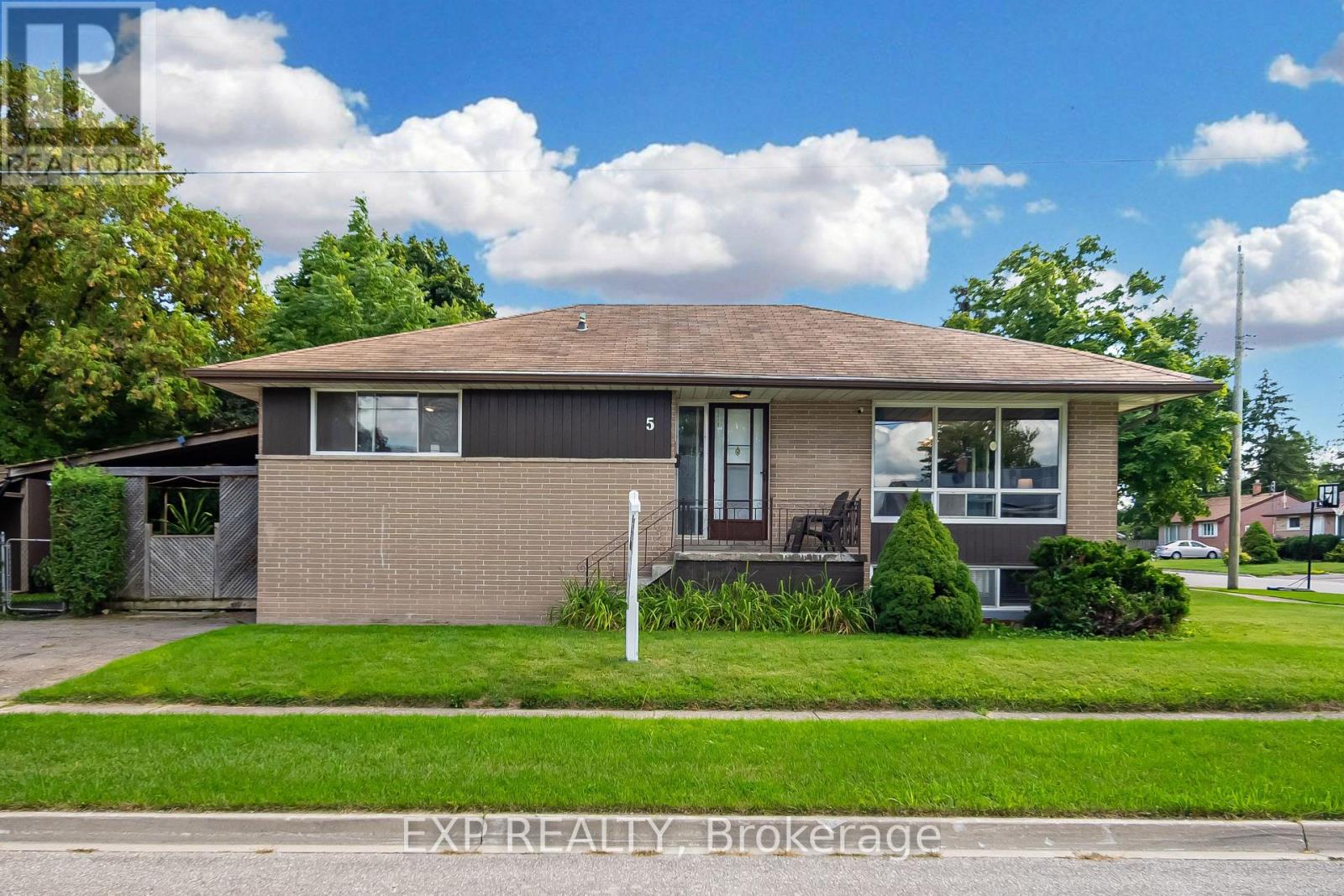 5 Gairey Dr, Halton Hills Georgetown, ON L7G 1B4