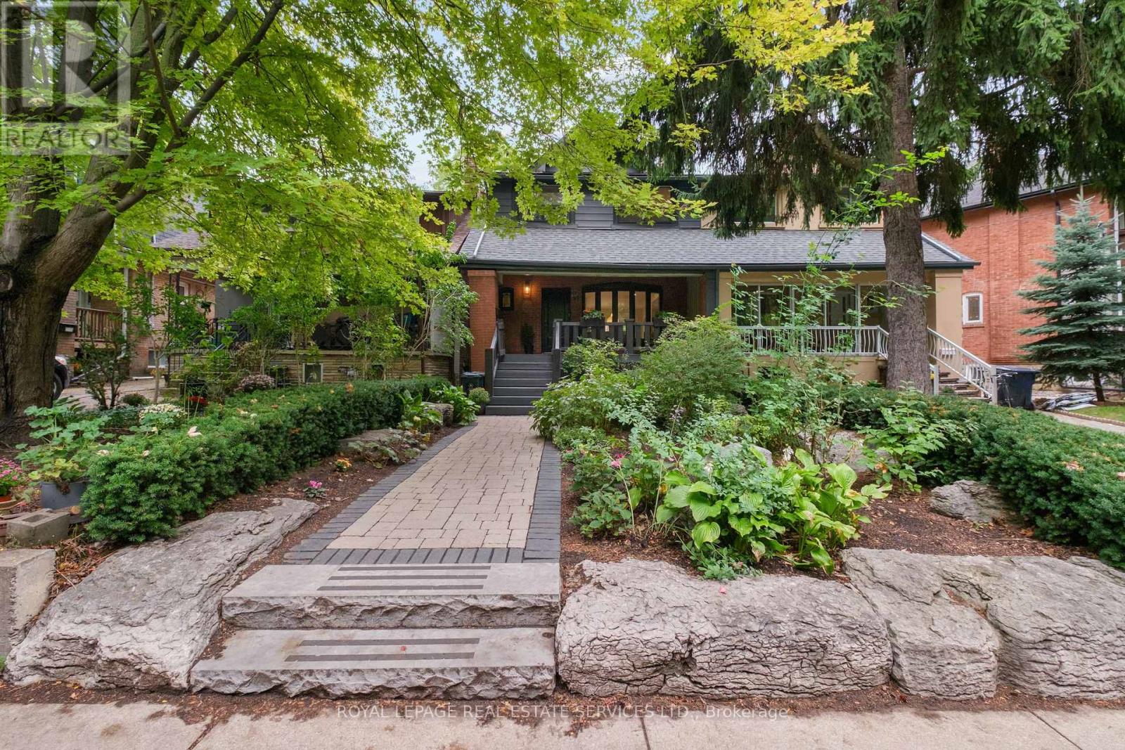 91 Springmount Ave, Toronto, ON M6H 2Y5