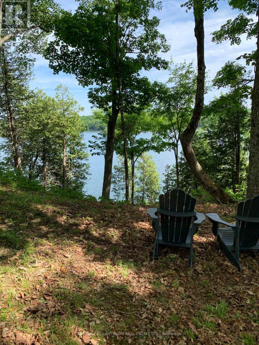 1063 Almost Ln, North Frontenac, ON K0H 1C0