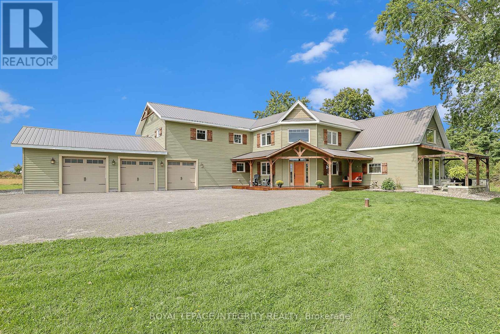 6548 Carp Rd, Ottawa, ON K0A 2H0