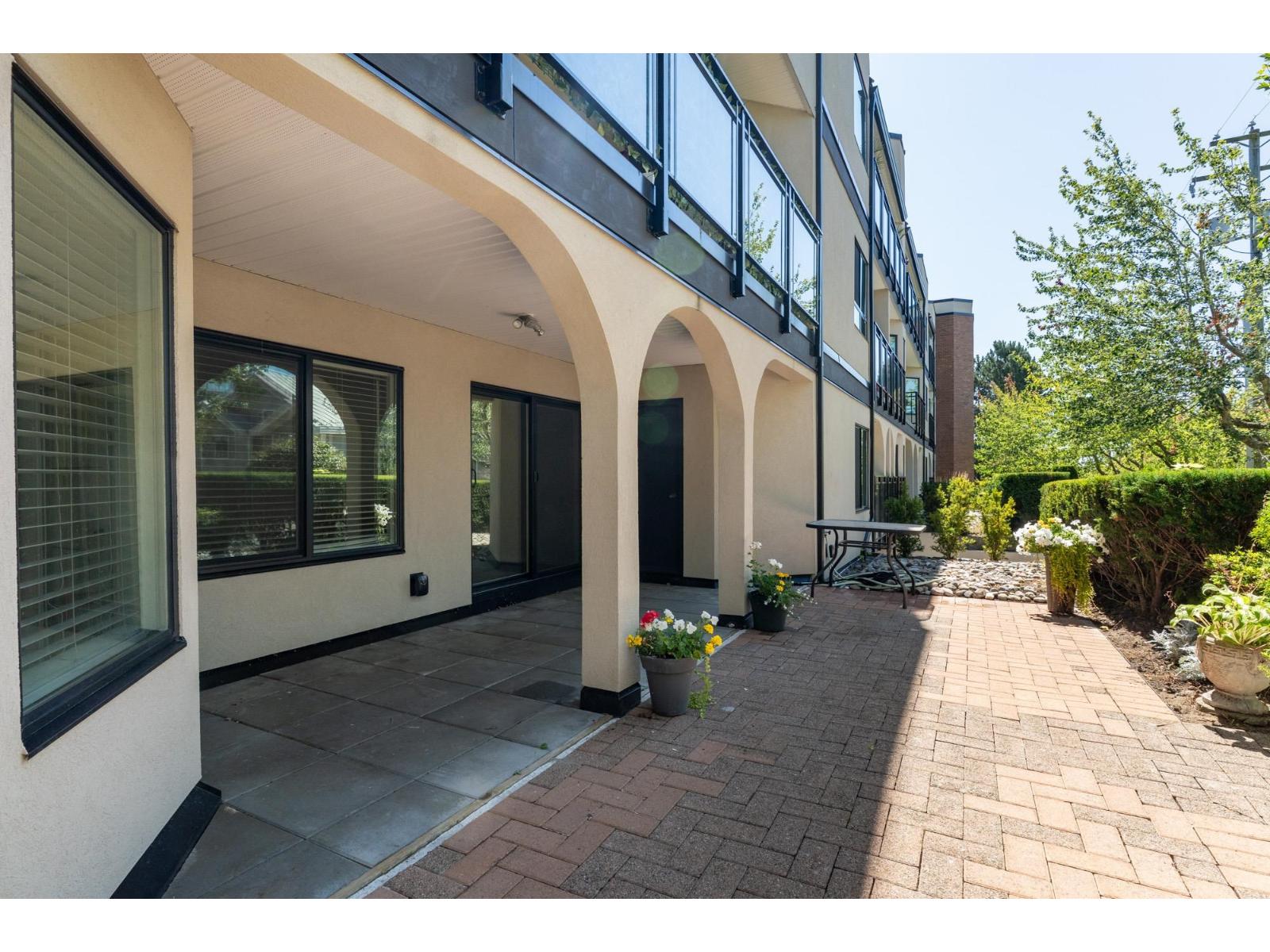 1280 Fir Street Unit 205, White Rock, BC V4B 4B1