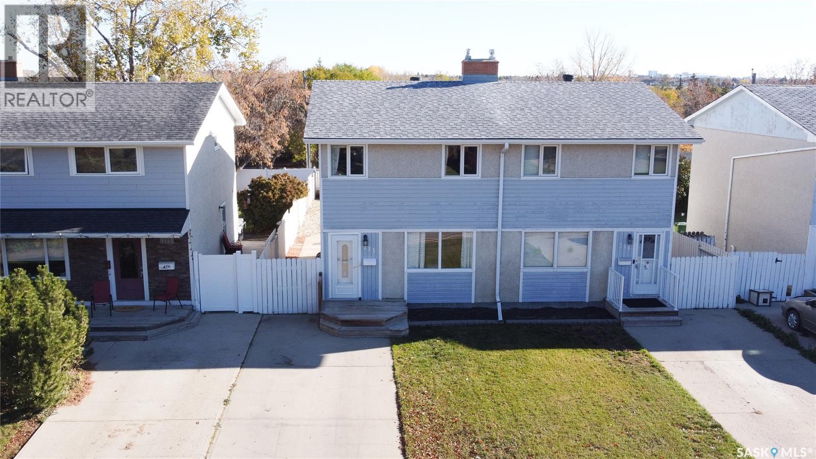 213 Dorothy St, Regina, SK S4T 5V7