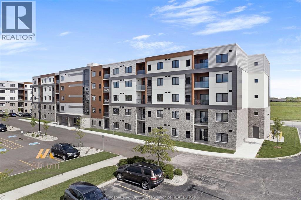 2600 Sandwich West Parkway Unit 402, Lasalle, ON N9H 1H3