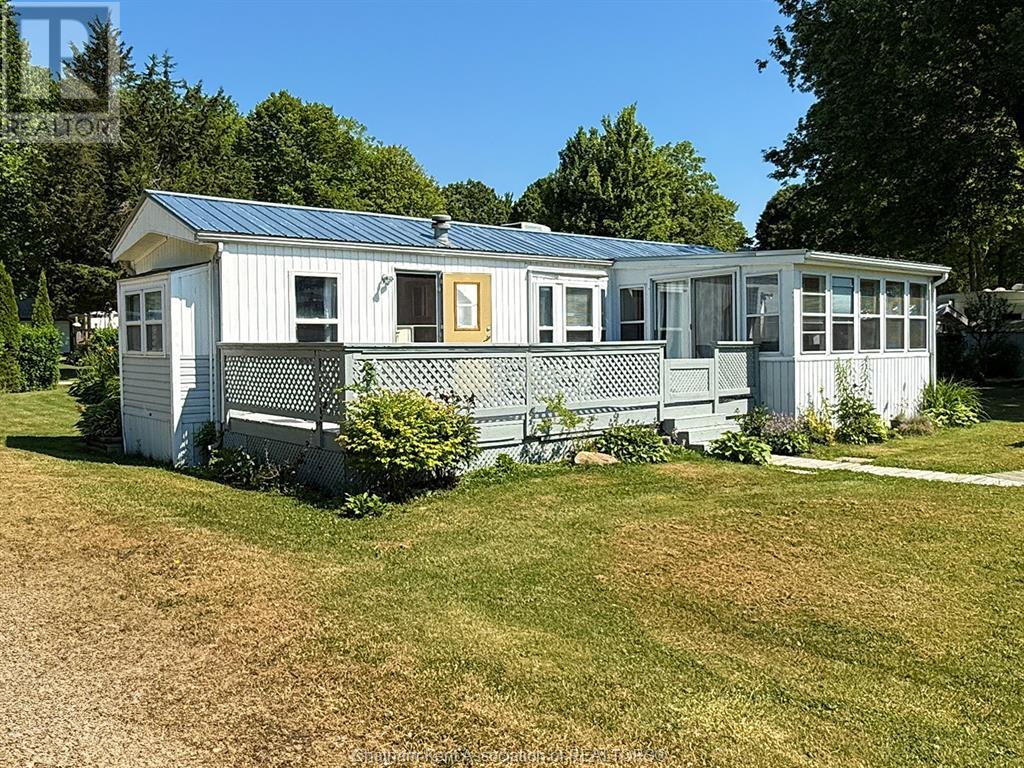 20615 Gray Line Unit 211 213, West Elgin, ON N0L 2C0