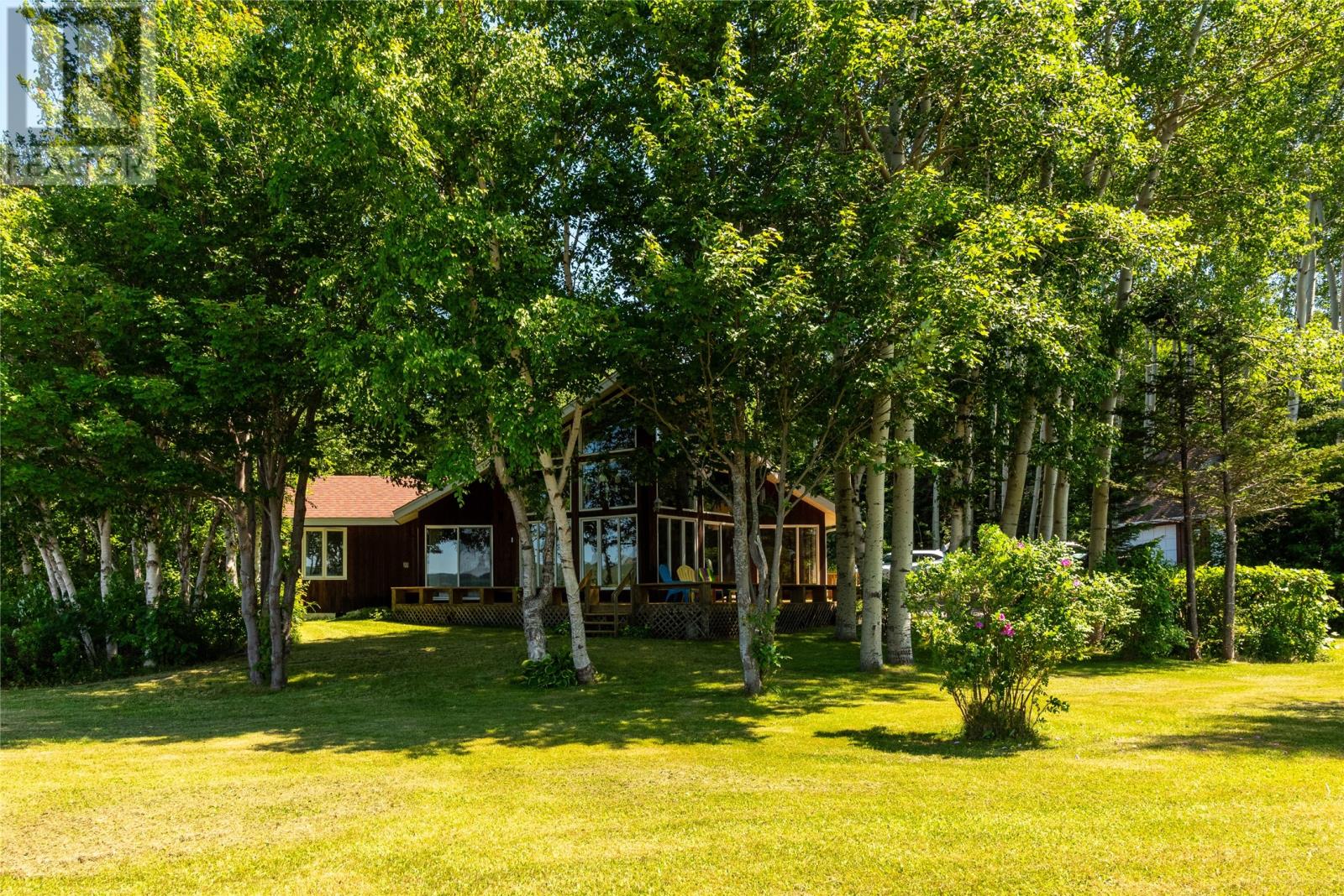 4 Aspen Valley Ln #a, Glovertown South, NL A0G 2L0