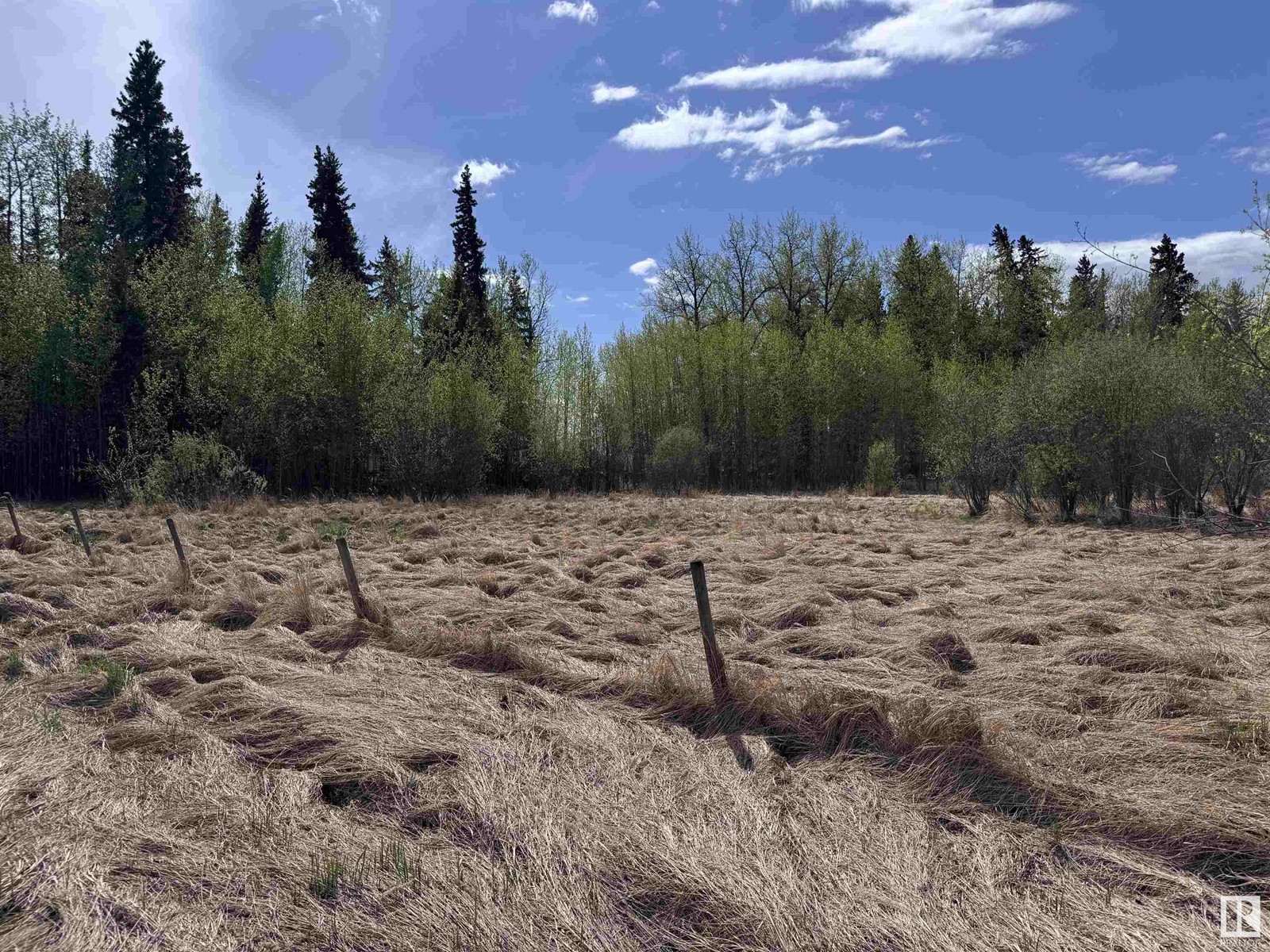 4816 4818 55 St, Fawcett, AB T0G 0Y0