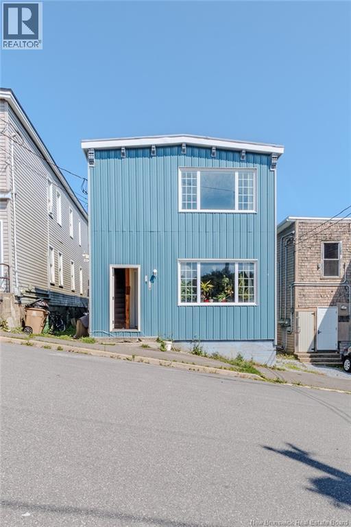 116-118 Lancaster Dr, Saint John, NB E2M 1H9