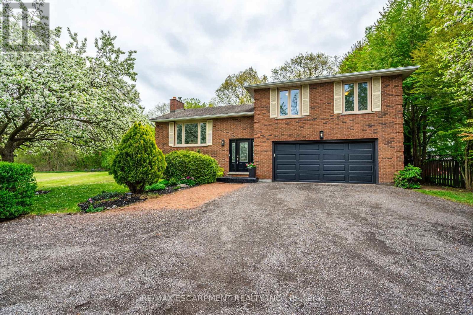 152 Concession 7 Rd E, Hamilton, ON L0R 1V0